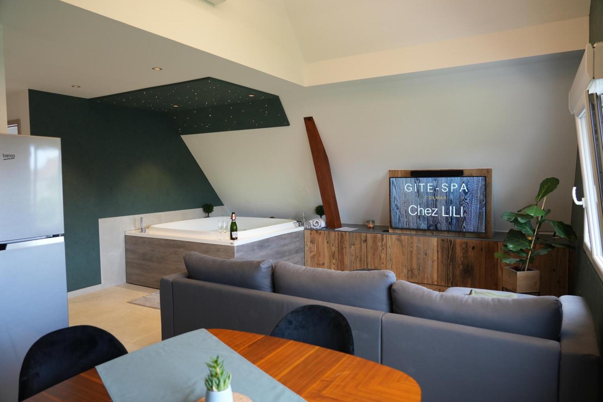 Sainte-Croix-en-Plaine Gite Spa L'Atelier Emile - Spa Privatif - 5 Min Colmar מראה חיצוני תמונה