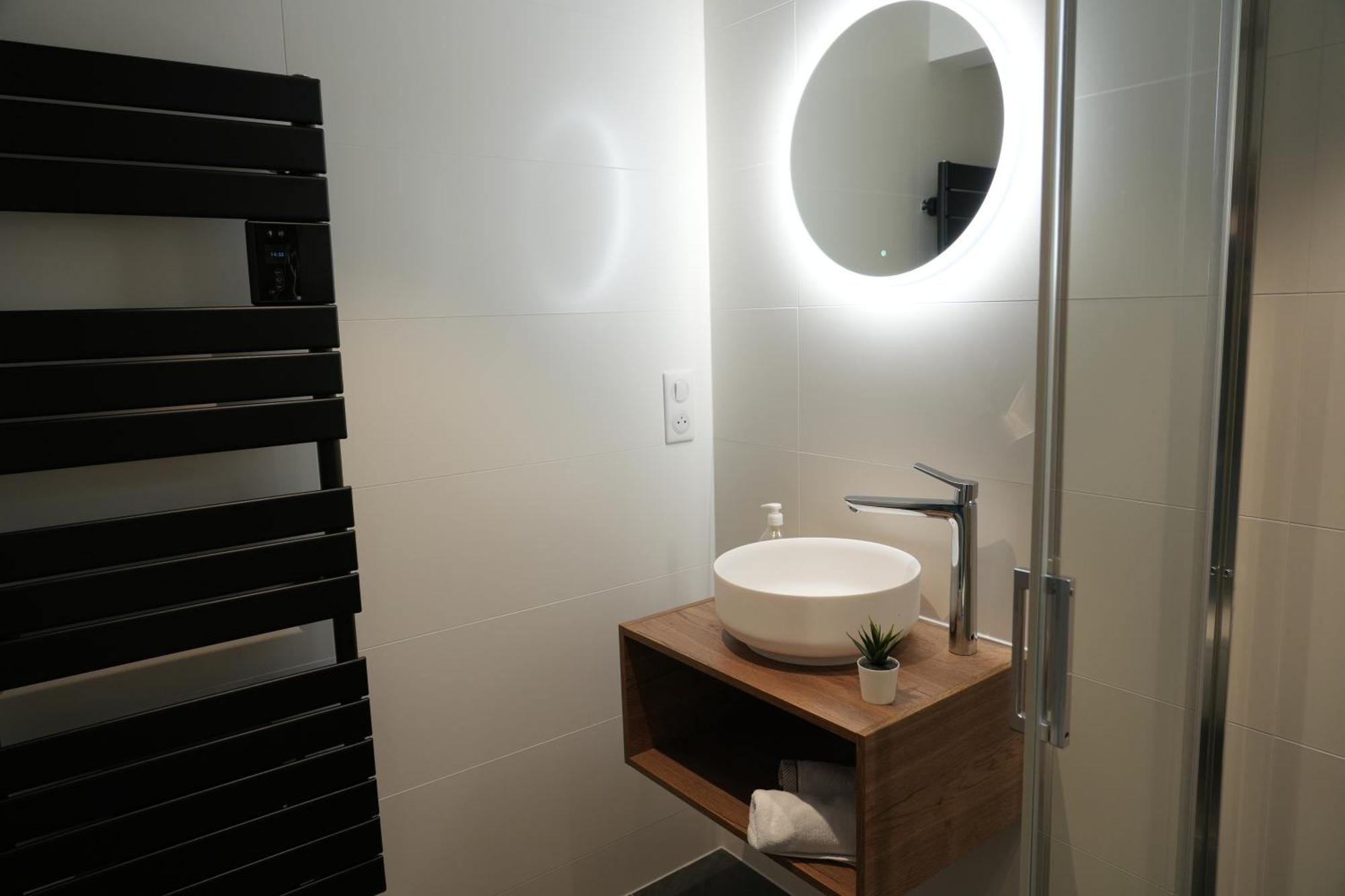Sainte-Croix-en-Plaine Gite Spa L'Atelier Emile - Spa Privatif - 5 Min Colmar מראה חיצוני תמונה