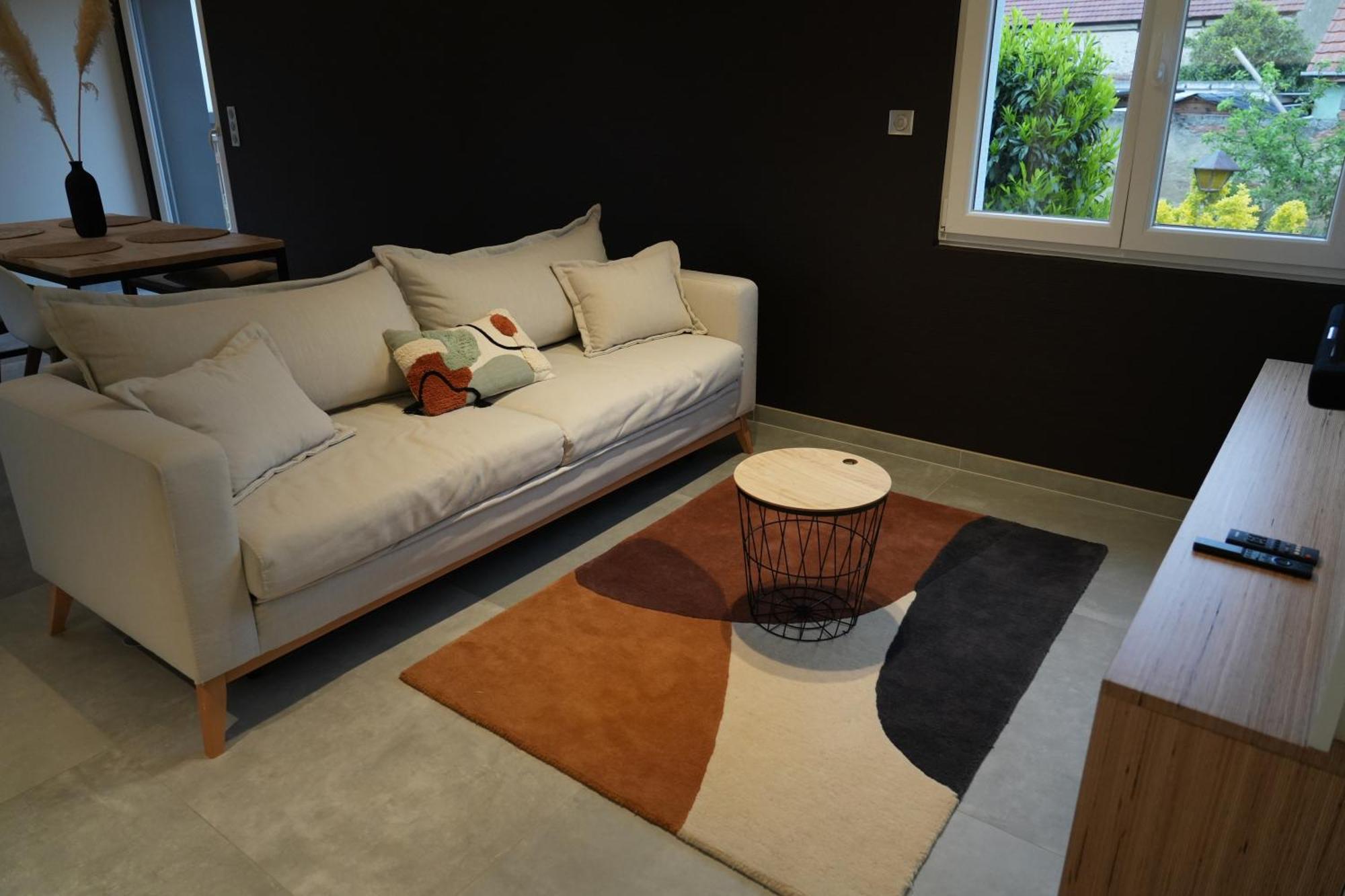 Sainte-Croix-en-Plaine Gite Spa L'Atelier Emile - Spa Privatif - 5 Min Colmar חדר תמונה